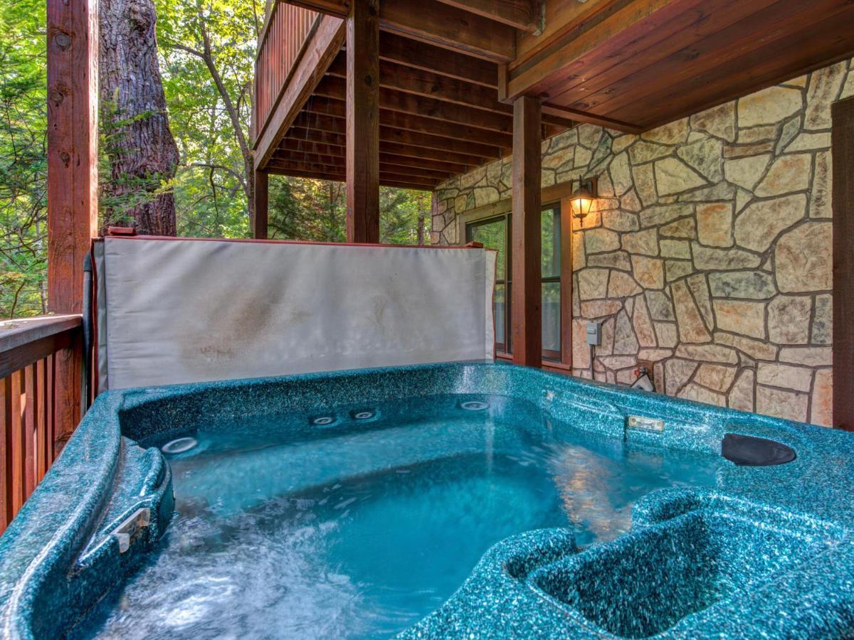 Above The Clouds, 4 Bedrooms, Pool Access, Private, Gaming, Sleeps 16 Gatlinburg Buitenkant foto