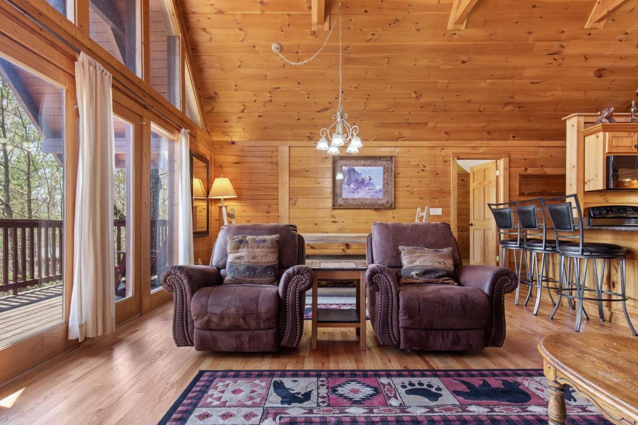 Above The Clouds, 4 Bedrooms, Pool Access, Private, Gaming, Sleeps 16 Gatlinburg Buitenkant foto