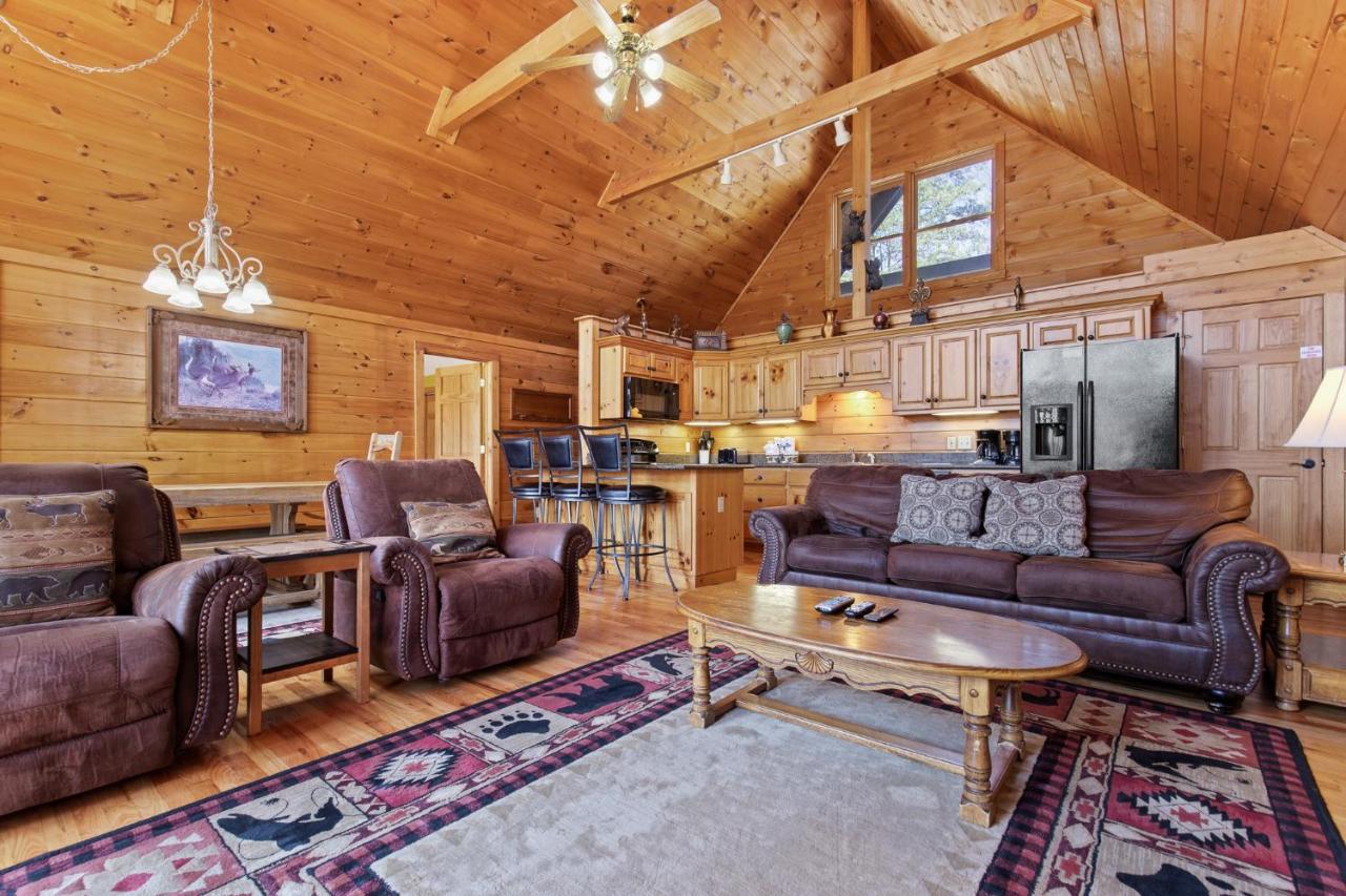 Above The Clouds, 4 Bedrooms, Pool Access, Private, Gaming, Sleeps 16 Gatlinburg Buitenkant foto