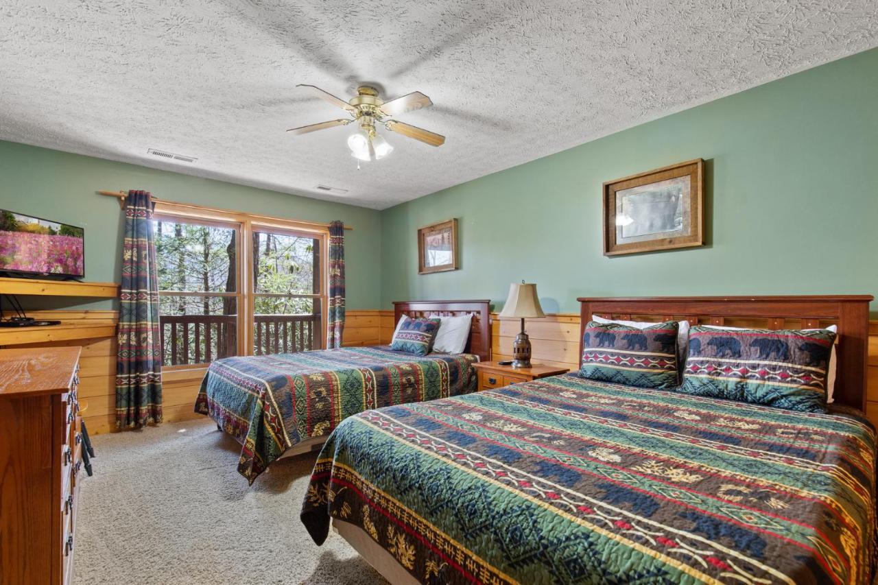 Above The Clouds, 4 Bedrooms, Pool Access, Private, Gaming, Sleeps 16 Gatlinburg Buitenkant foto